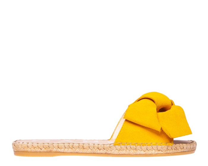 Klapki Manebi Flat Sandals with Bow Banana - sklep Shuluv Melissa & More - photo 1