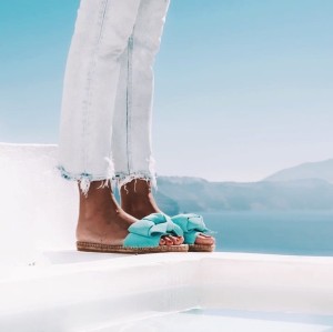 Klapki Manebi Flat Sandals with Bow Aquamarin- sklep Shuluv Melissa & More - fotografia prezencyjna 1