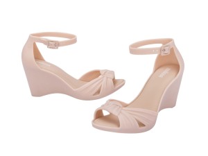 Melissa Velvet Wedge