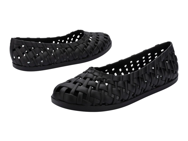 Melissa Possession Black Ballerina
