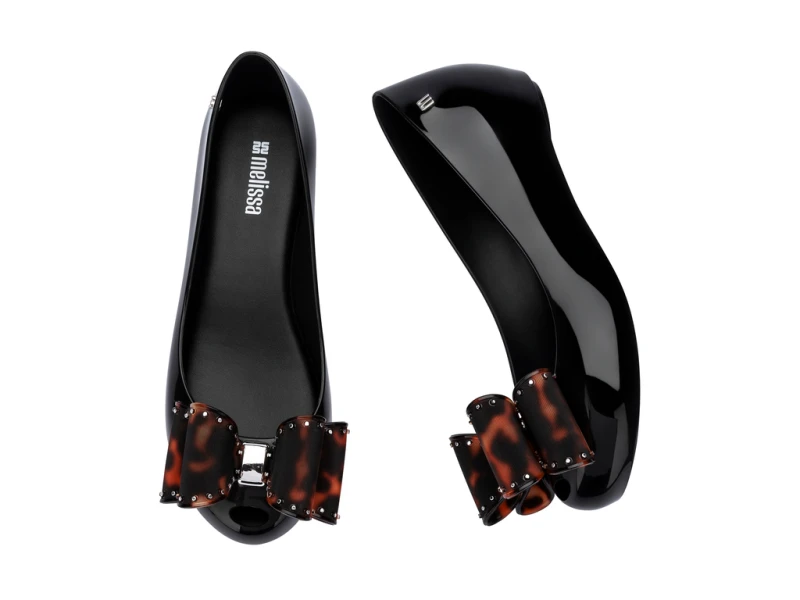 Melissa Nova Ultragirl Classic Bow